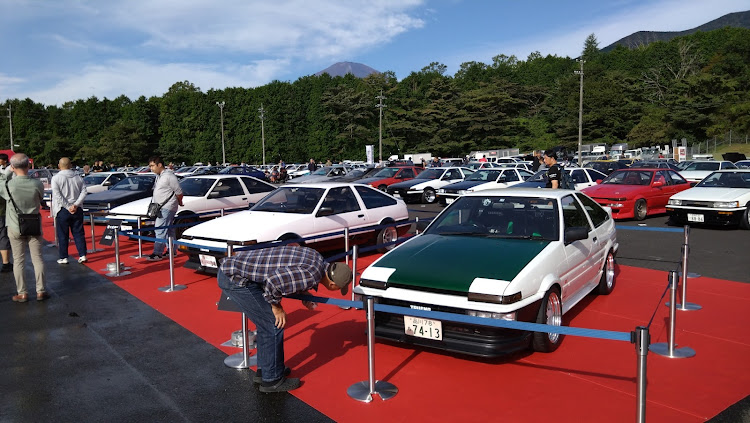 カローラレビンの86style with BRZ・富士スピードウェイに関するカスタム事例の投稿画像5枚目