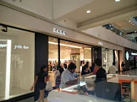 Zara photo 3