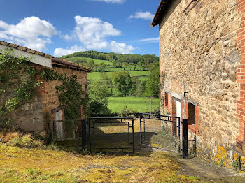 ferme à Saint-Victor-sur-Rhins (42)