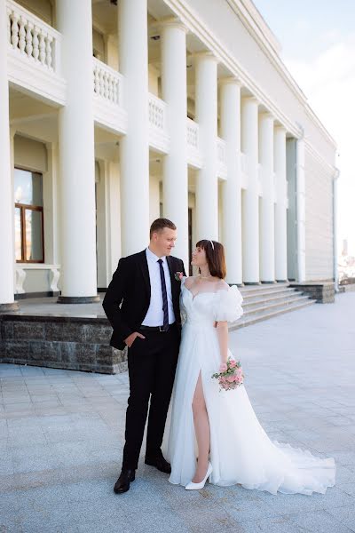 Wedding photographer Yuliya Savvateeva (savvateevajulia). Photo of 18 January 2023