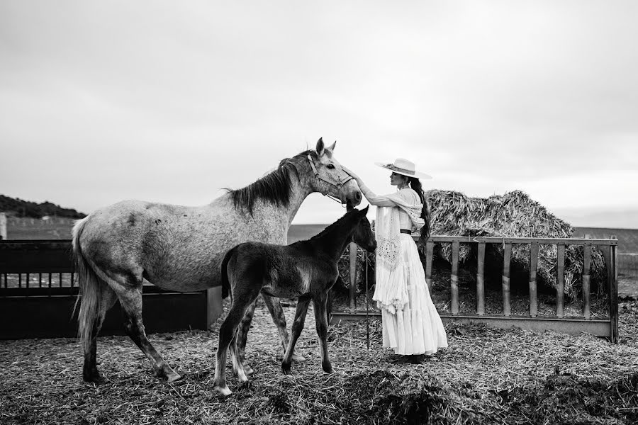 Fotograful de nuntă Luis Sánchez (louvila). Fotografia din 15 februarie 2021