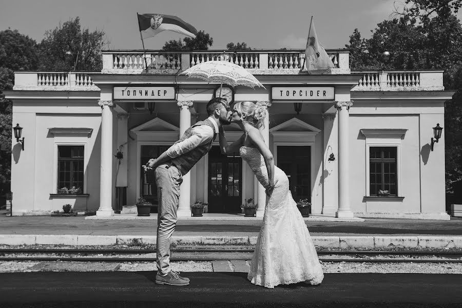 Wedding photographer Bojan Dzodan (dzodan). Photo of 8 August 2019