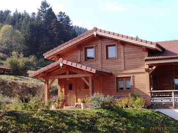 chalet à Poule-les-Echarmeaux (69)