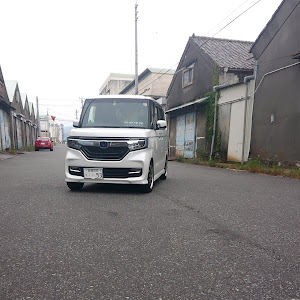 Nボックスカスタム JF4
