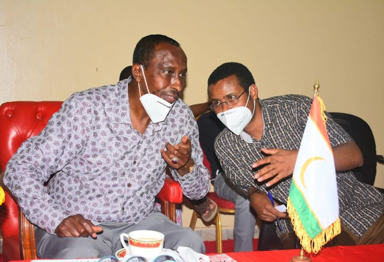 Governor Mohamed Abdi with assembly speaker Ibrahim Yakub when they presided over a meeting between the county assembly and the executive at the ICT Hall in Wajir town on Sunday, September 19, 2020