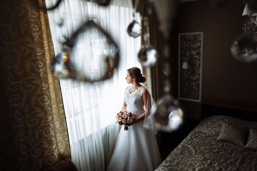 Wedding photographer Natalya Otrakovskaya (otrakovskayan). Photo of 6 October 2017