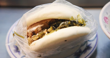 楊肉圓割包