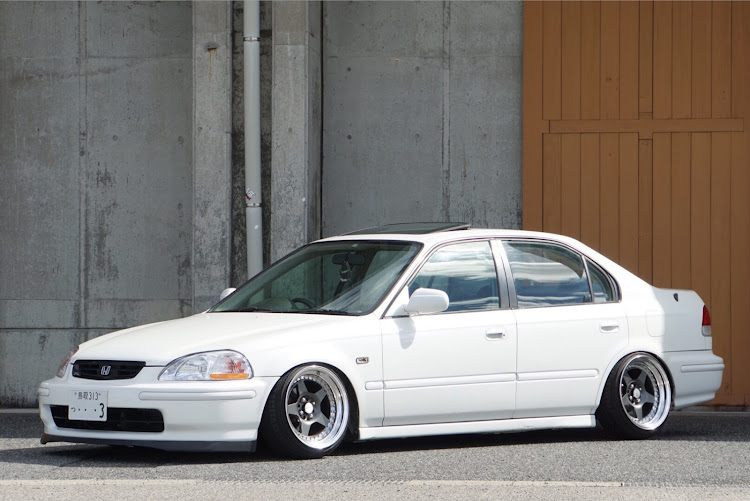 シビックフェリオのVTEC・b18c・シビック・フェリオ・シビックフェリオに関するカスタム事例の投稿画像2枚目