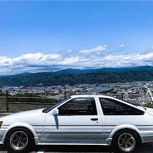 カローラレビン AE86