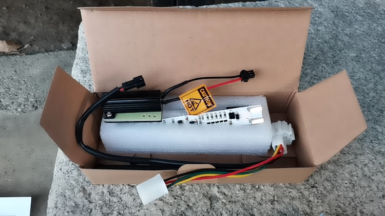 ロードスターのDIY・コロナが早く終息しますように・LEDに交換・ロードスターND・シーケンシャルウインカーに関するカスタム事例の投稿画像1枚目
