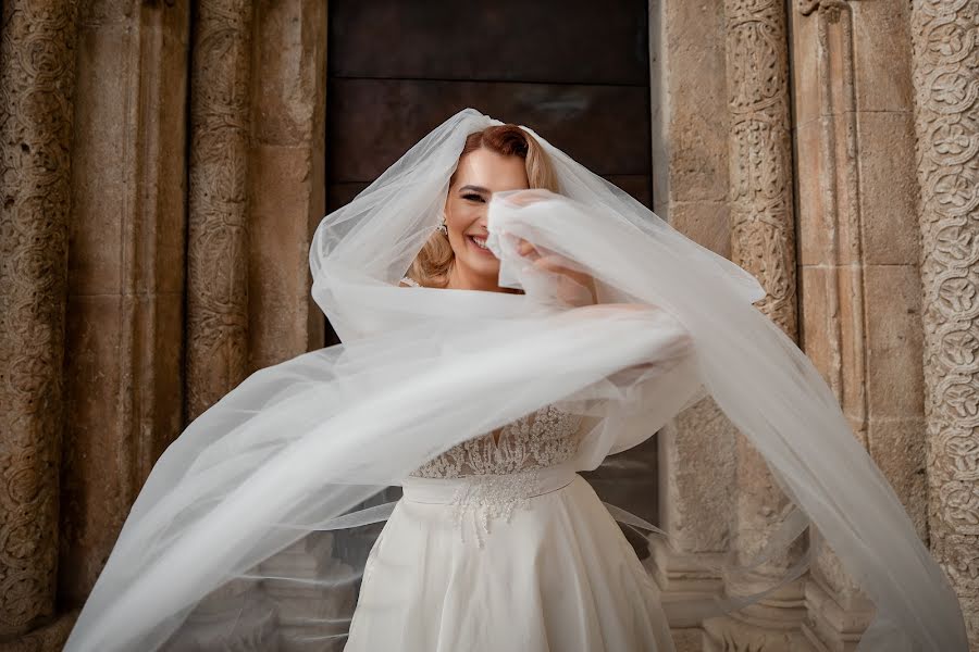 Fotógrafo de casamento Nicolae Boca (nicolaeboca). Foto de 11 de janeiro 2023