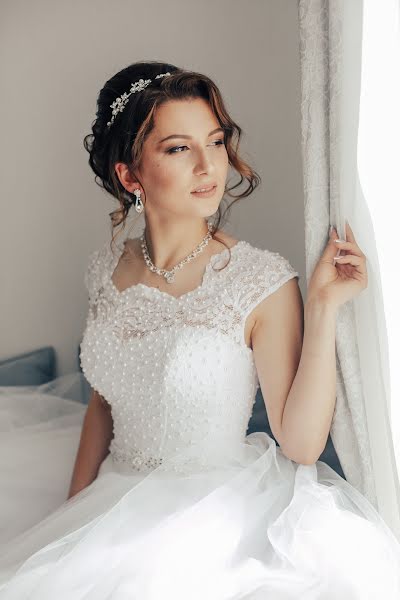 Wedding photographer Artem Apparatov (apparatov). Photo of 20 October 2019