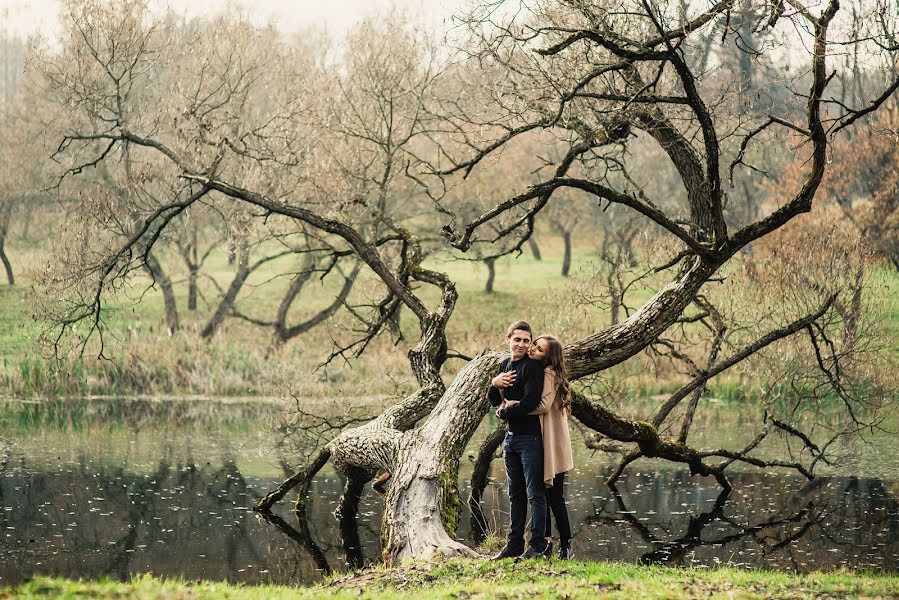 Bryllupsfotograf Anastasiya Lesnova (lesnovaphoto). Foto fra december 6 2015