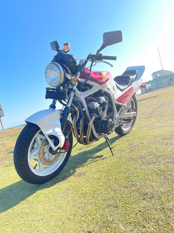 けいとさんが投稿したバイク好きと繋がりたいに関するカスタム事例の投稿画像1枚目