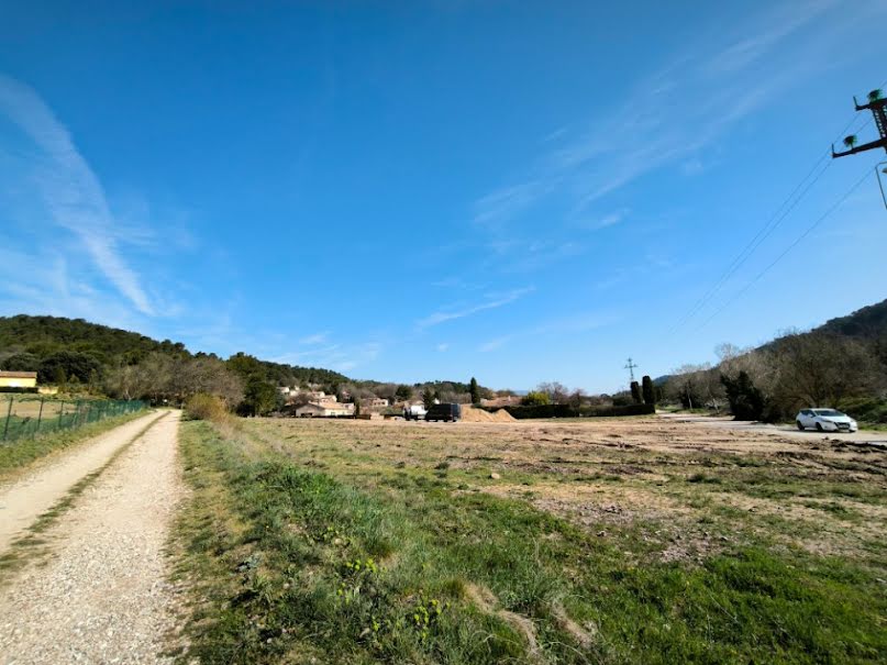 Vente terrain  900 m² à Villelaure (84530), 234 900 €