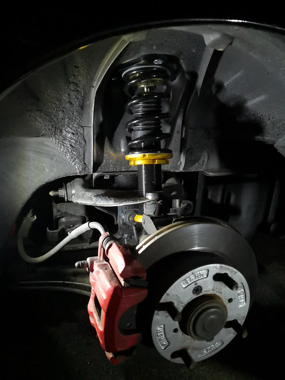 カプチーノのカプチーノ・車高調・車高調取付・DIY・スズキに関するカスタム事例の投稿画像6枚目