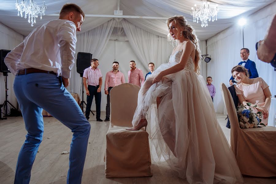 Wedding photographer Aleksey Lysov (alekss4907). Photo of 19 June 2019