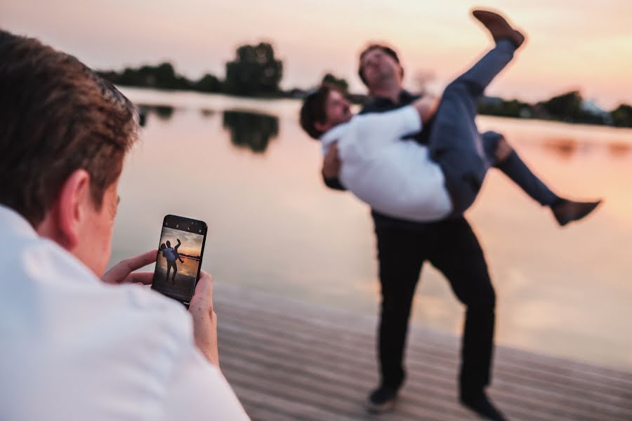 Fotografo di matrimoni Christophe De Mulder (iso800christophe). Foto del 13 luglio 2018