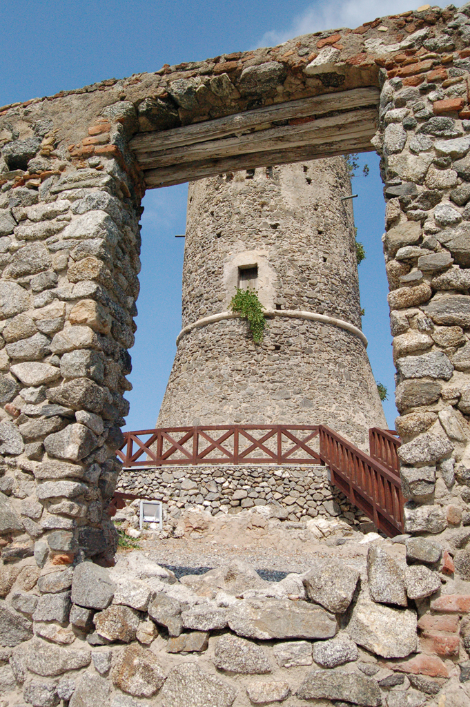 La Torre nella Cornice di VioliPaola