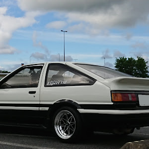 カローラレビン AE86