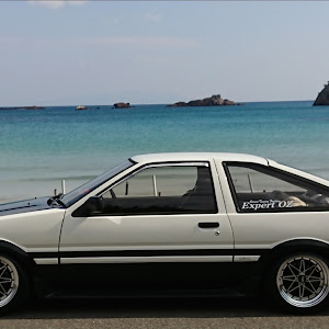 カローラレビン AE86