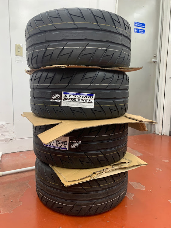 WRX S4の走行会・走行会準備に関するカスタム事例の投稿画像1枚目