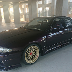 スカイライン GT-R BCNR33