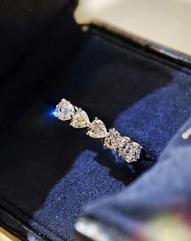 Hartvormige diamanten ring met rij - 2