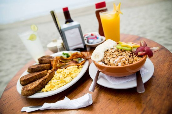 Breakfast in Puerto Escondido