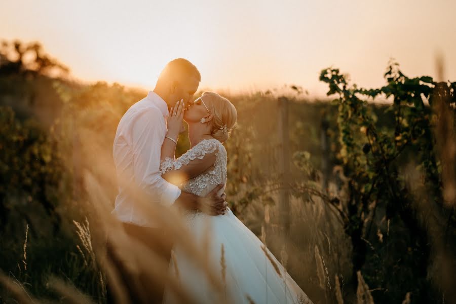 Fotógrafo de casamento Ján Meňoščík (jmphoto). Foto de 18 de setembro 2023