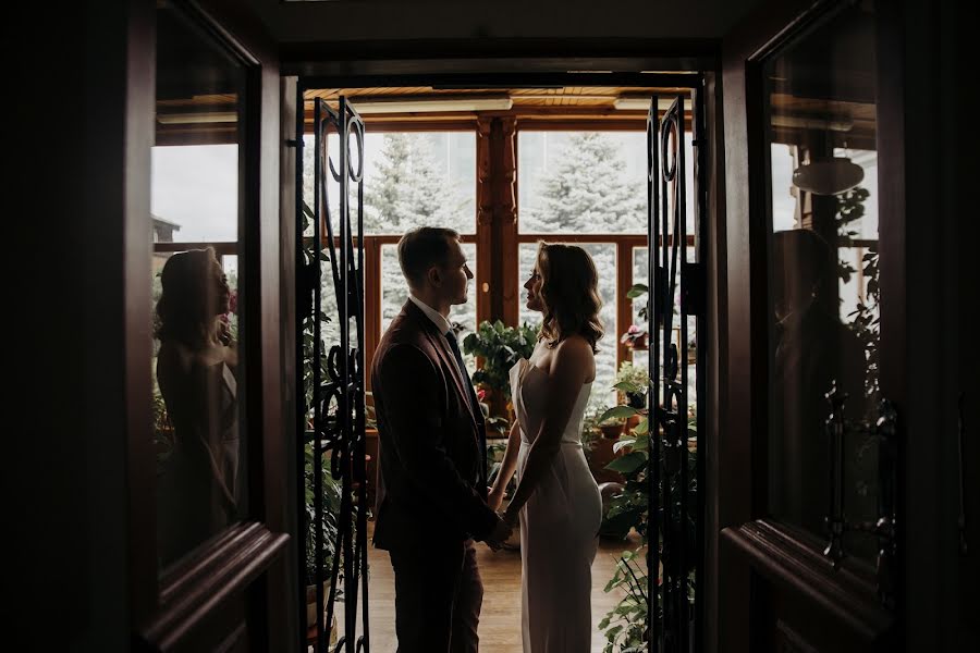 Fotógrafo de casamento Misha Gusev (mikhailgusev). Foto de 1 de fevereiro 2021