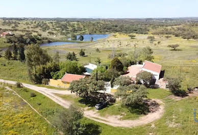 Corps de ferme avec piscine 1