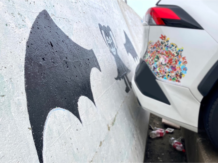 RAV4の千人画廊・ステッカーボム・パワパフ・写活・思い出作り(*´꒳`*)に関するカスタム事例の投稿画像3枚目