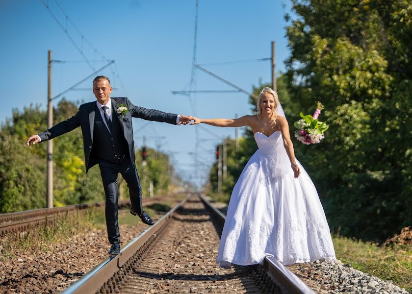 Fotografo di matrimoni Juraj Rasla (jurajrasla). Foto del 22 febbraio 2019