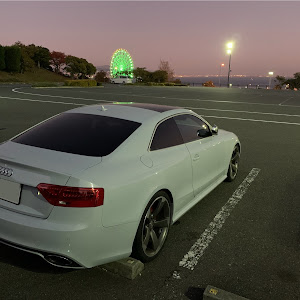 RS5 クーペ B8