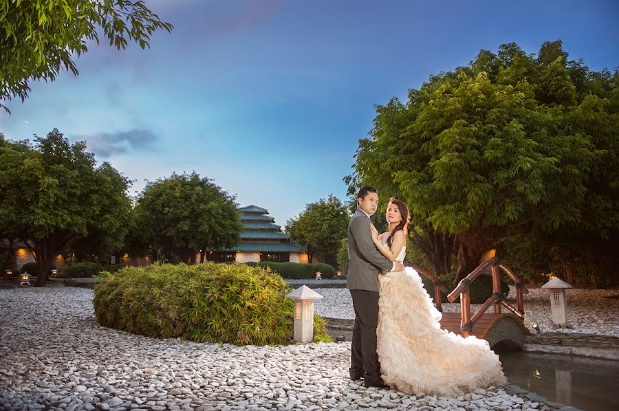 Fotógrafo de bodas Aying Salupan (salupan). Foto del 6 de mayo 2014