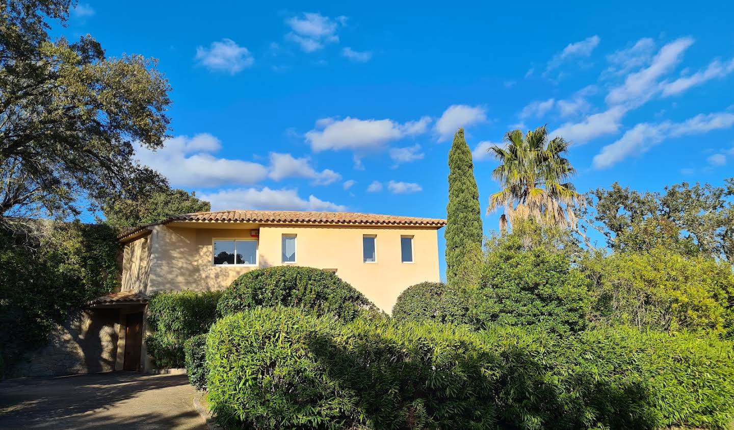 Seaside property and garden Porto-Vecchio