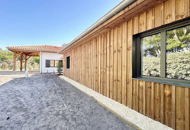 House with pool and terrace 3