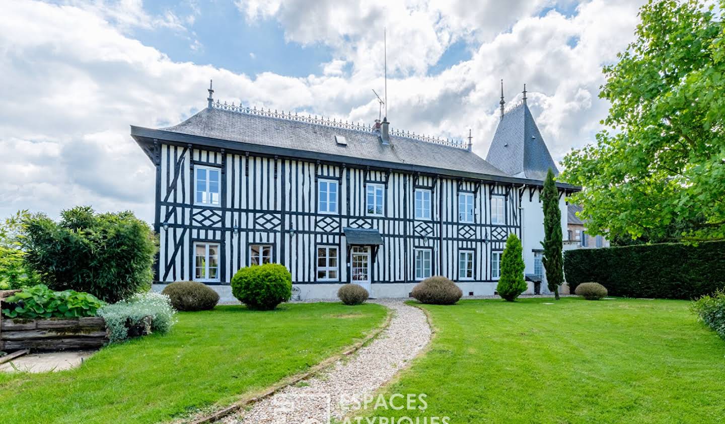 Maison avec piscine et terrasse La Haye-du-Theil