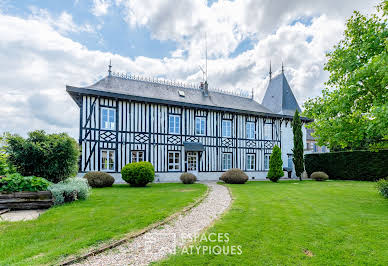 Maison avec piscine et terrasse 18