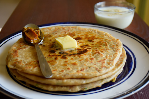 Aloo Pyaz Ka Prantha(Tawa)