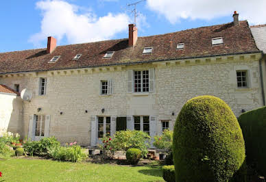 Maison avec jardin et terrasse 2