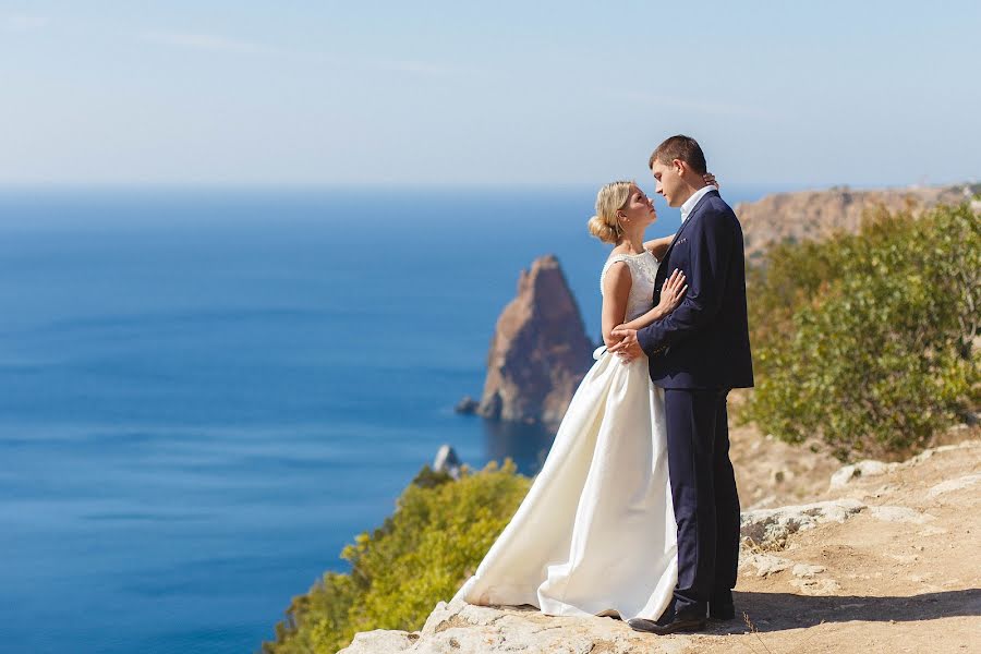 Photographe de mariage Viktoriya Avdeeva (vika85). Photo du 9 octobre 2017