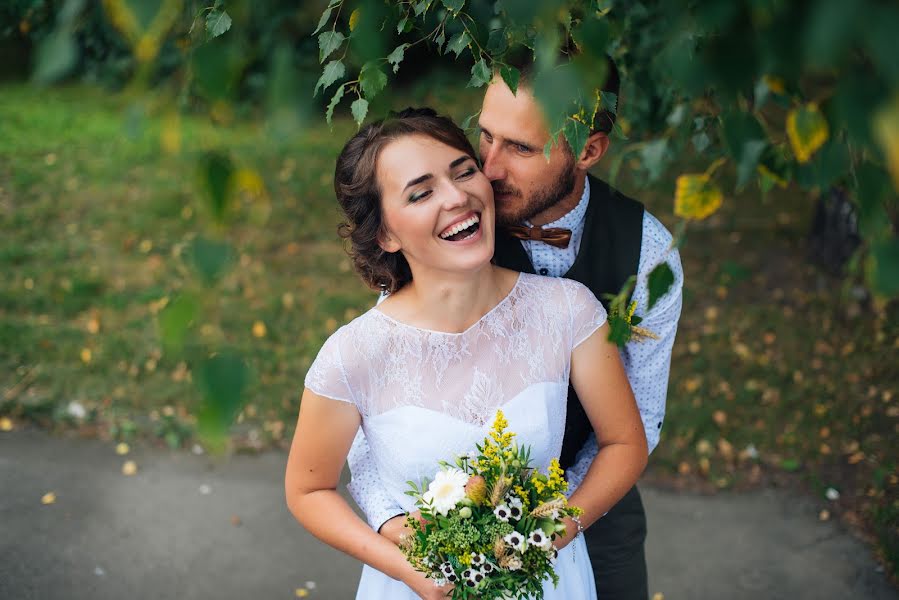 Photographe de mariage Anastasiya Lyalina (lyalina). Photo du 10 mai 2017