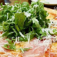 PIZZERIA OGGI 拿坡里披薩專賣店