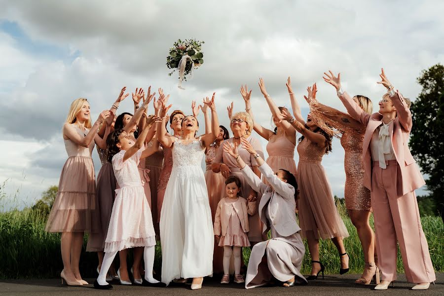 Fotógrafo de casamento Karolina Grzegorzek (karolinagrzegor). Foto de 17 de setembro 2021