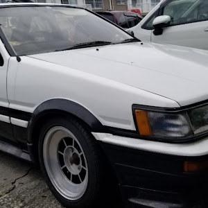 カローラレビン AE86