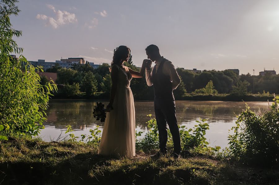 Vestuvių fotografas Antonia Smetanková (tonkasmetankova). Nuotrauka balandžio 9