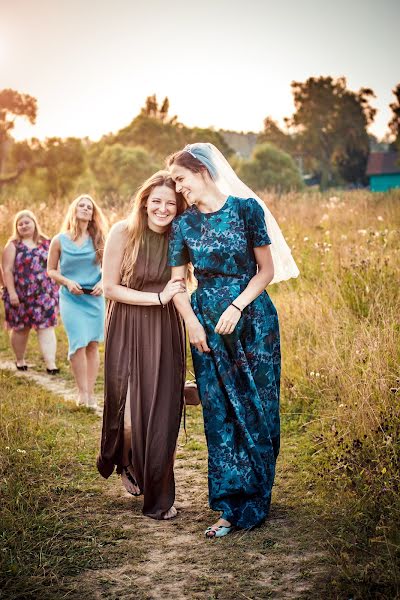 Fotógrafo de casamento Lenna Doronina (lennad). Foto de 26 de setembro 2014