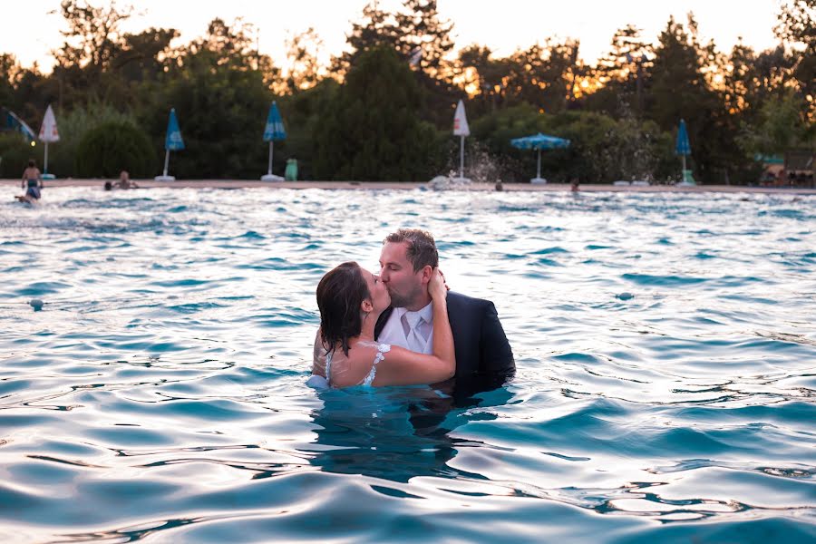 Wedding photographer Reperger Miklós (repergermiklos). Photo of 23 November 2019